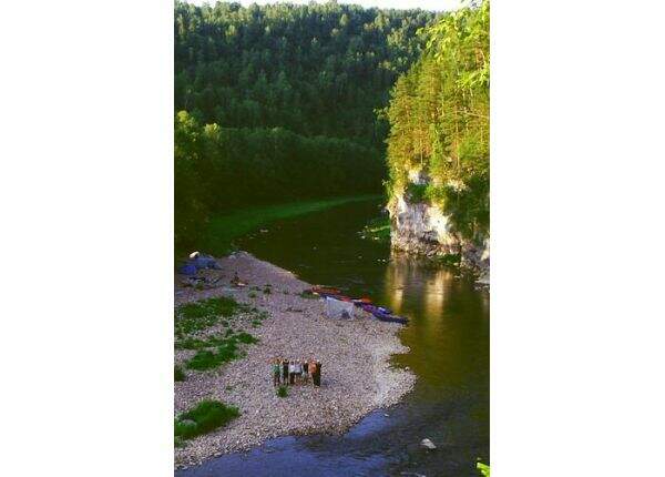 Каменные цветы Хозяйки Урала (река Нугуш) - фото
