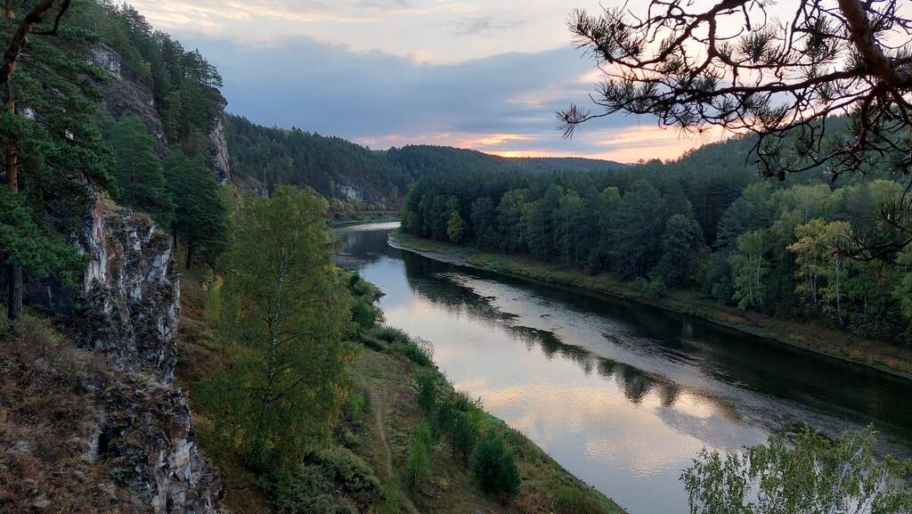 Река Ай, по лунной реке - фото