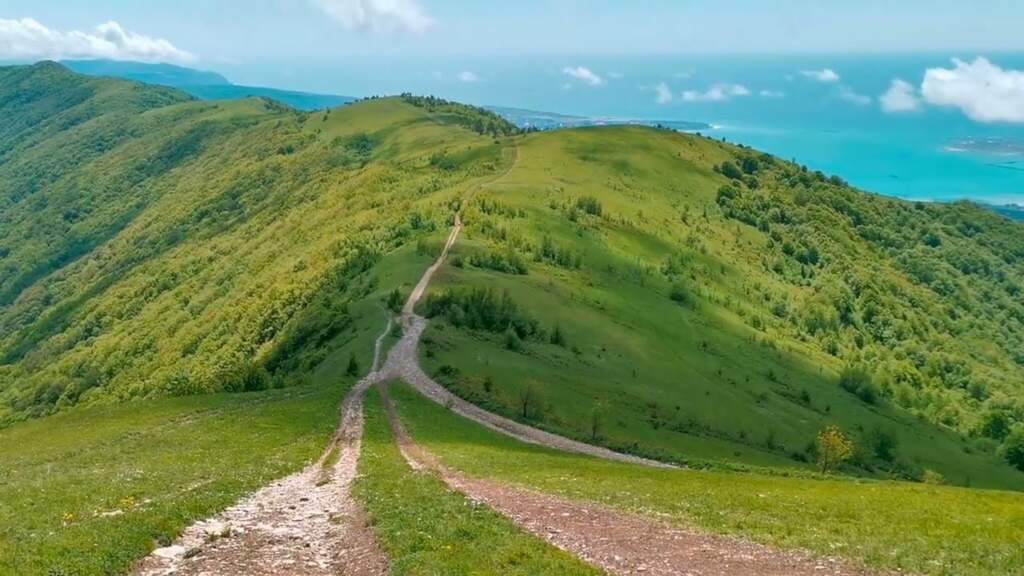 Из Верхнебаканского в Геленджик по горному хребту - фото