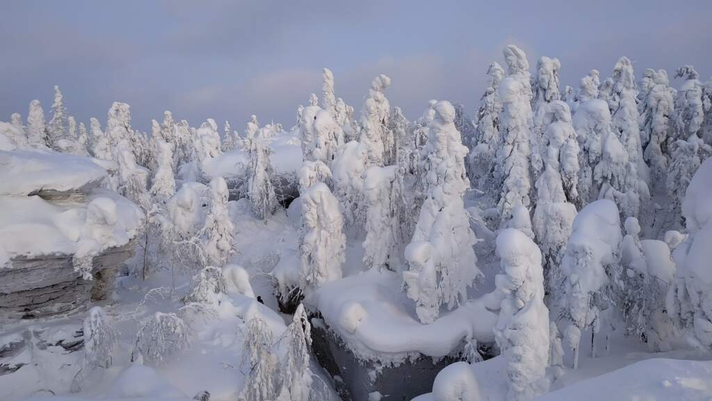 НОВОГОДНИЕ КАНИКУЛЫ В ПЕРМСКОМ КРАЕ. УСЬВИНСКИЕ СТОЛБЫ, КАМЕННЫЙ ГОРОД. - фото