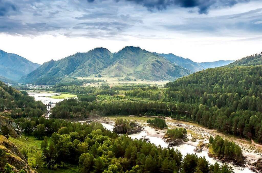 Поселок Чемал - гора Верблюд - фото