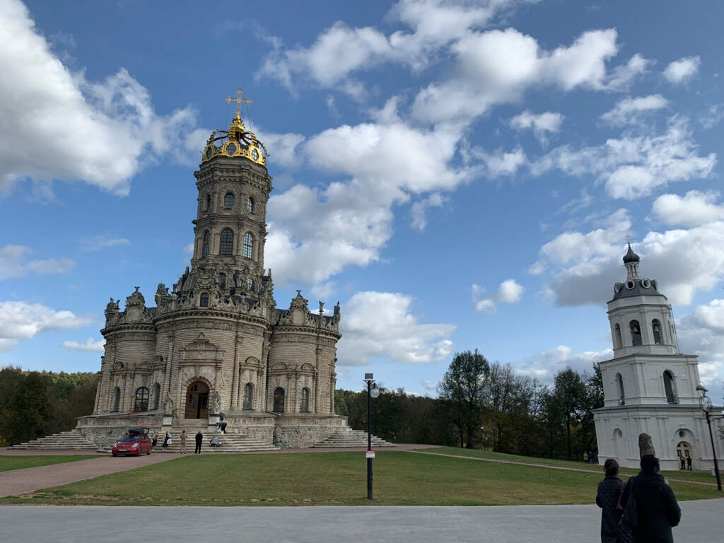 Вдоль рек Моча, Лубянка, Пахра в Дубровицы - фото