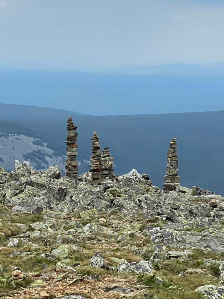 Большой Иремель от турбазы Сердце Урала - фото