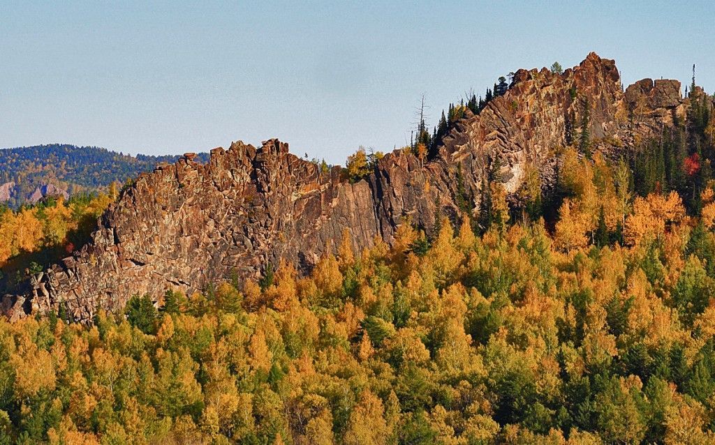 Сиенитовый карьер, Скала Китайская стенка, Такмак - фото