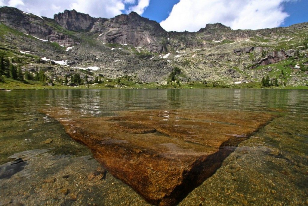 Водопад мраморный Ергаки