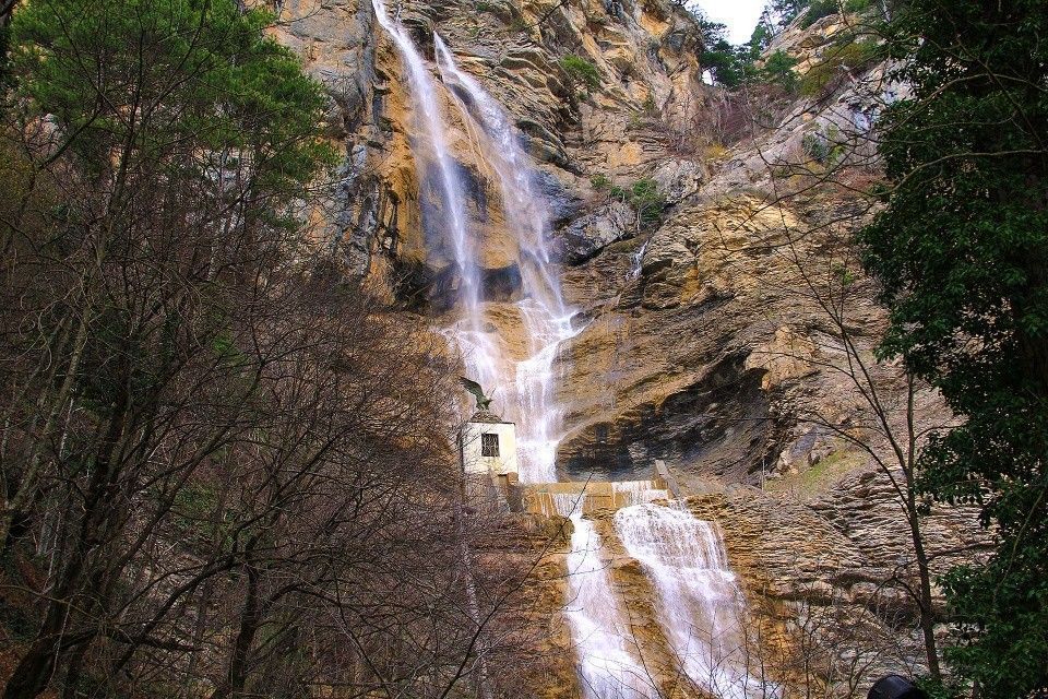 Водопад Учан-Су - фото