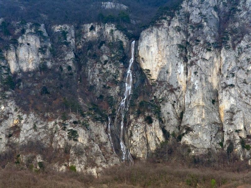 Водопад Бойковский ( Весенний  ) - фото