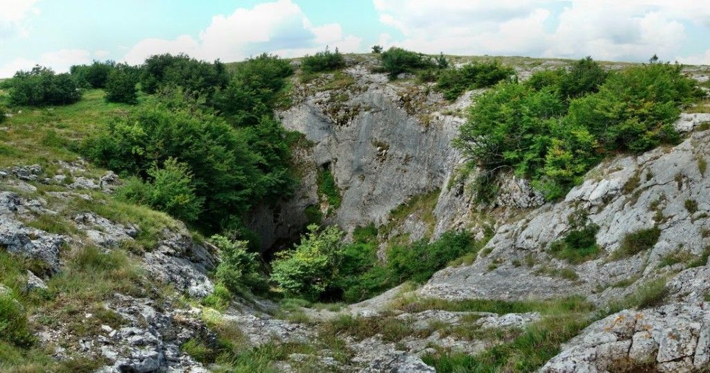 Пещера Бездонный колодец («Топсюс-Хосар») - фото