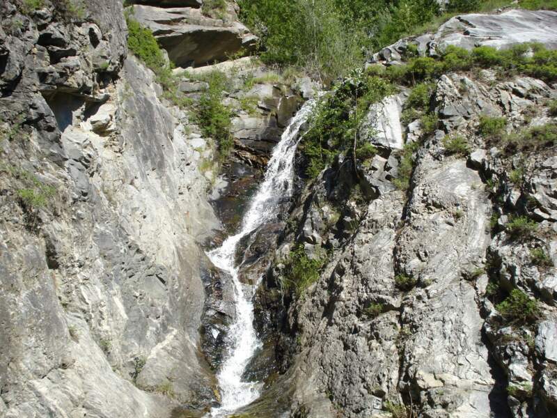 Водопад Учар - фото