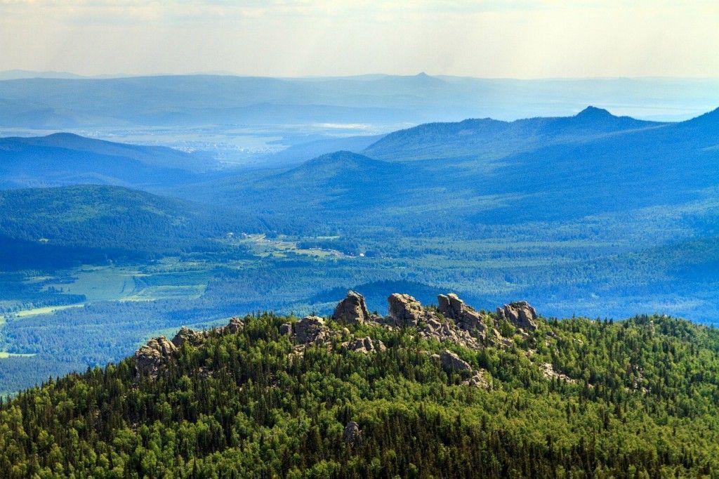 К горам Малиновая и Ялангас (р. Башкортостан) - фото