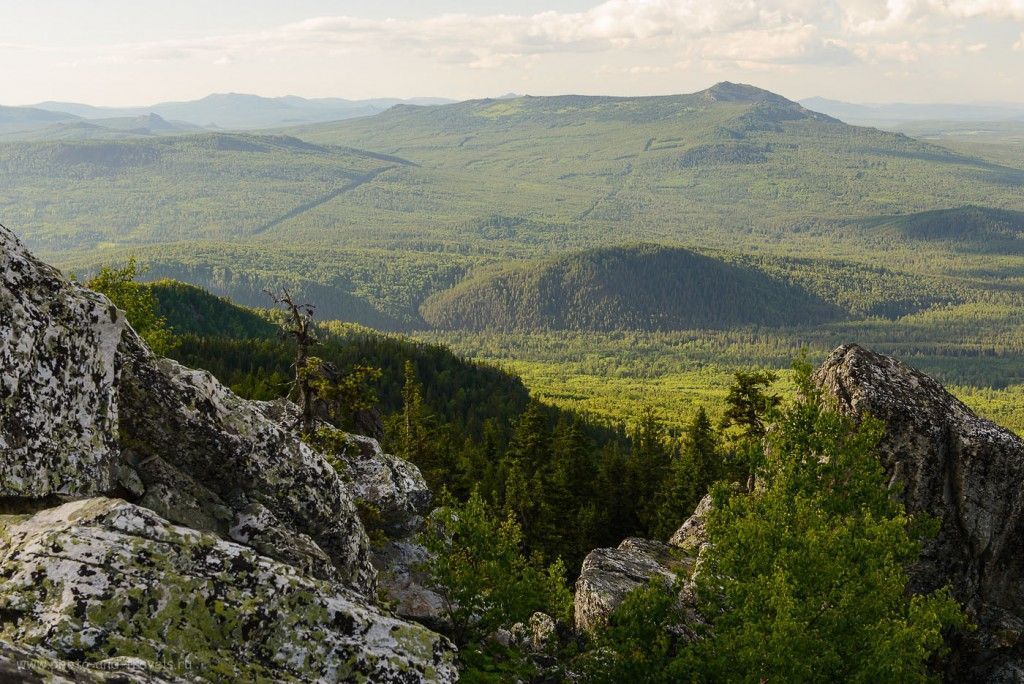 К горам Малиновая и Ялангас (р. Башкортостан) - фото