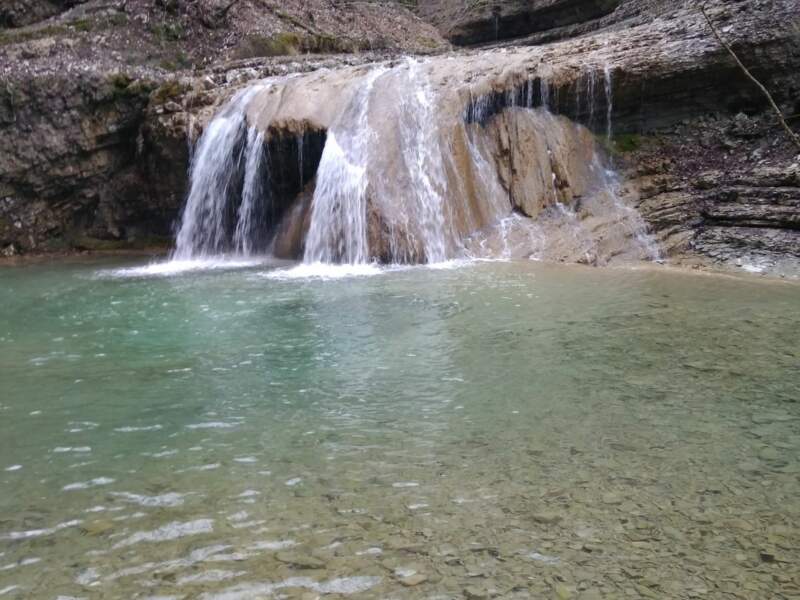 Полковничьи водопады - фото