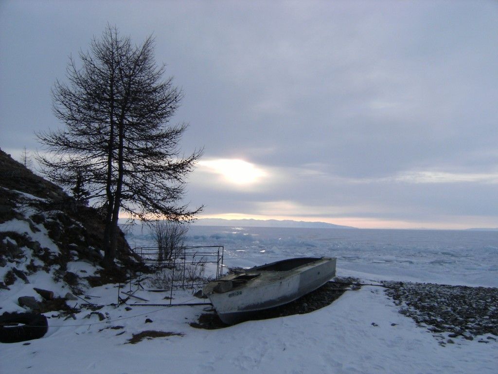 По льду Байкала на Север - фото