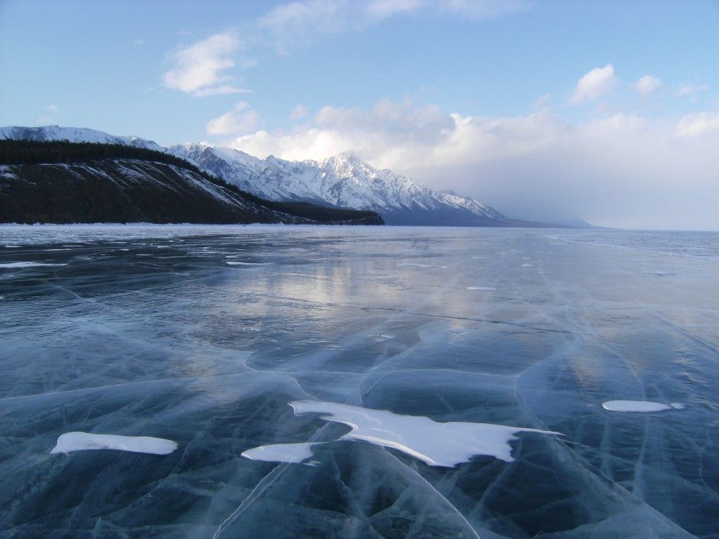 По льду Байкала на Север - фото