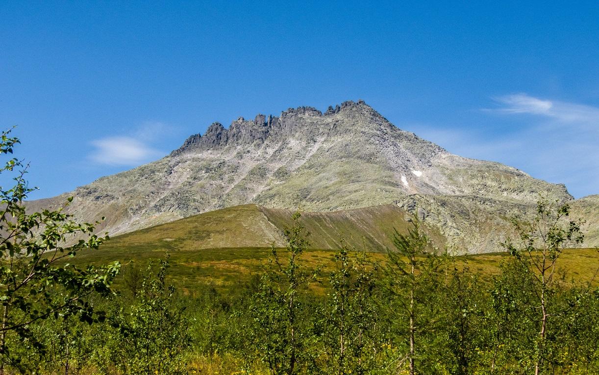 Народная и Манарага - фото