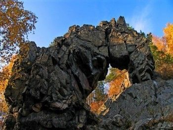 Кырманские скалы и кобылья голова - фото