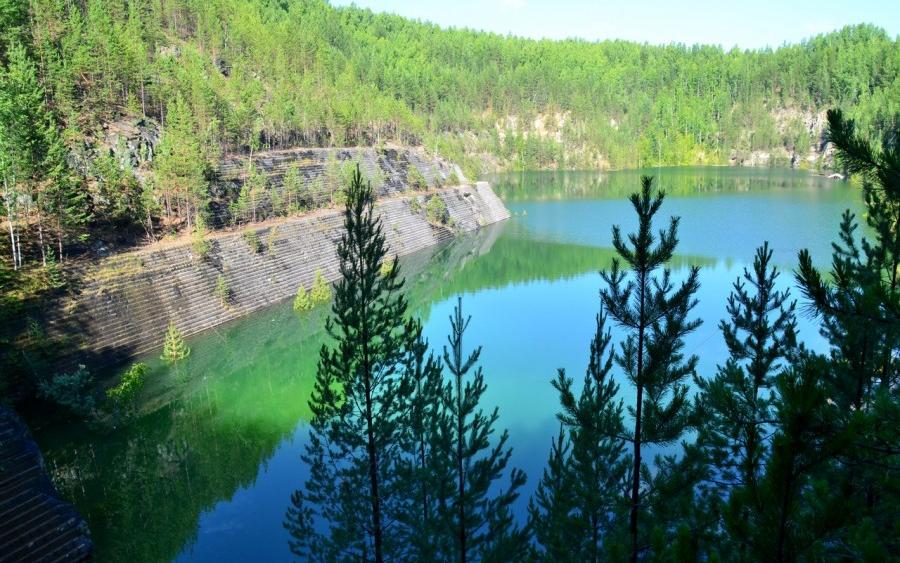 Окрестности Шабровского тальк-магнезитового месторождения - фото