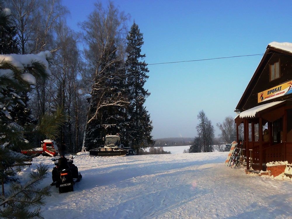 Горнолыжный курорт Лоза - фото