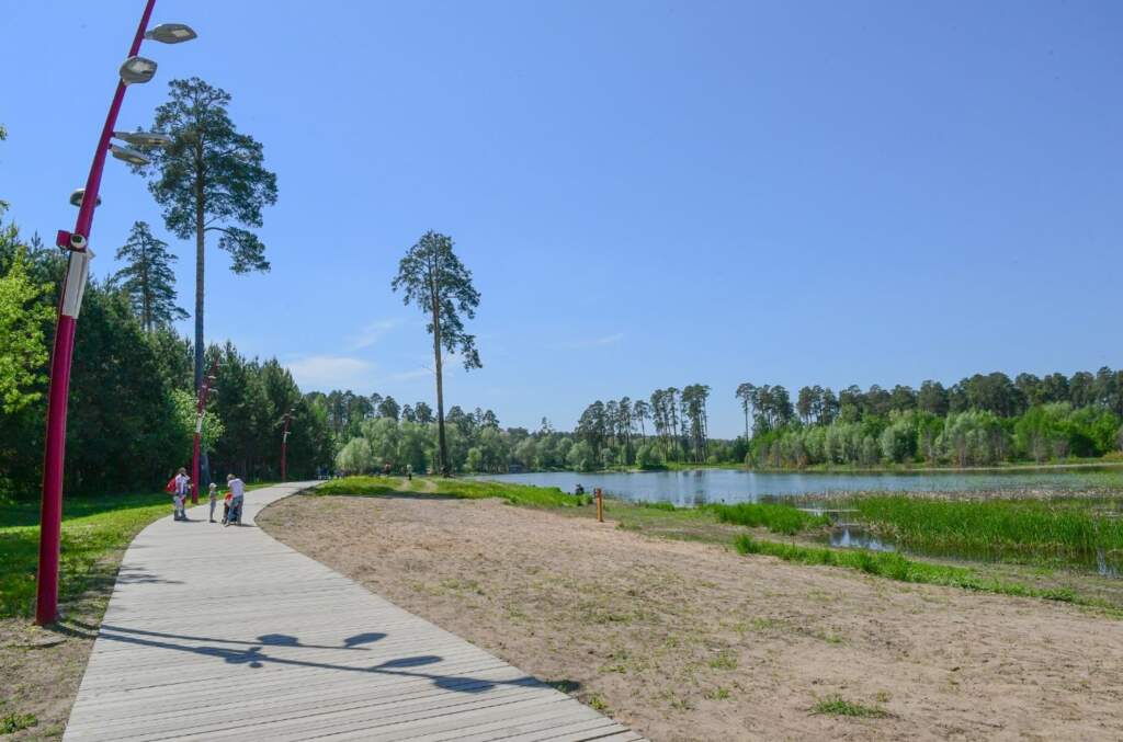 Вокруг Лебяжьего озера, Казань - фото