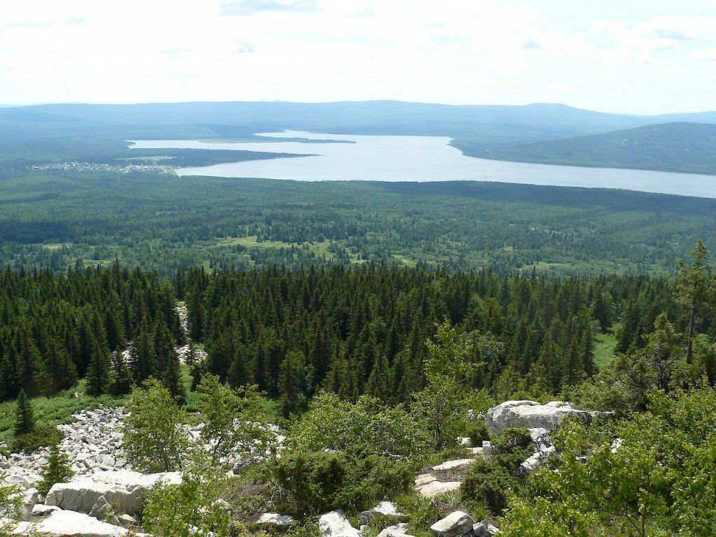 По Экологической тропе на хребет Зюраткуль - фото