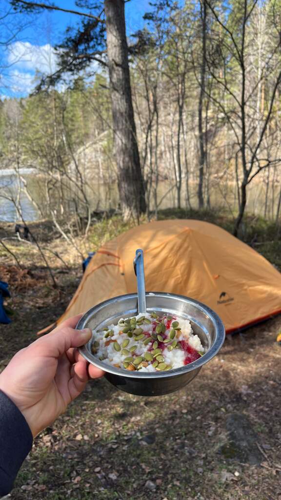 Поход по берегу Ладожского озера с ночевкой в палатках - фото